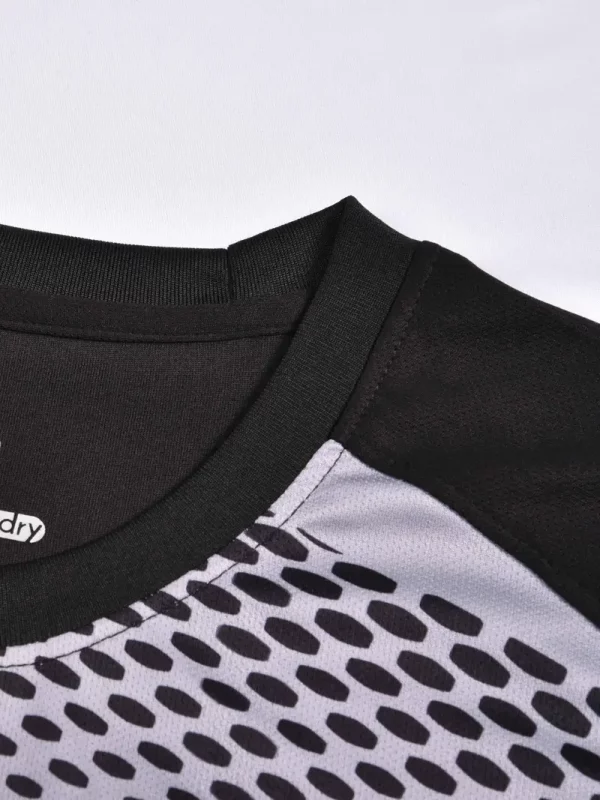 Camiseta de Manga Larga para Hombre con Rayas Geométricas - Imagen 4